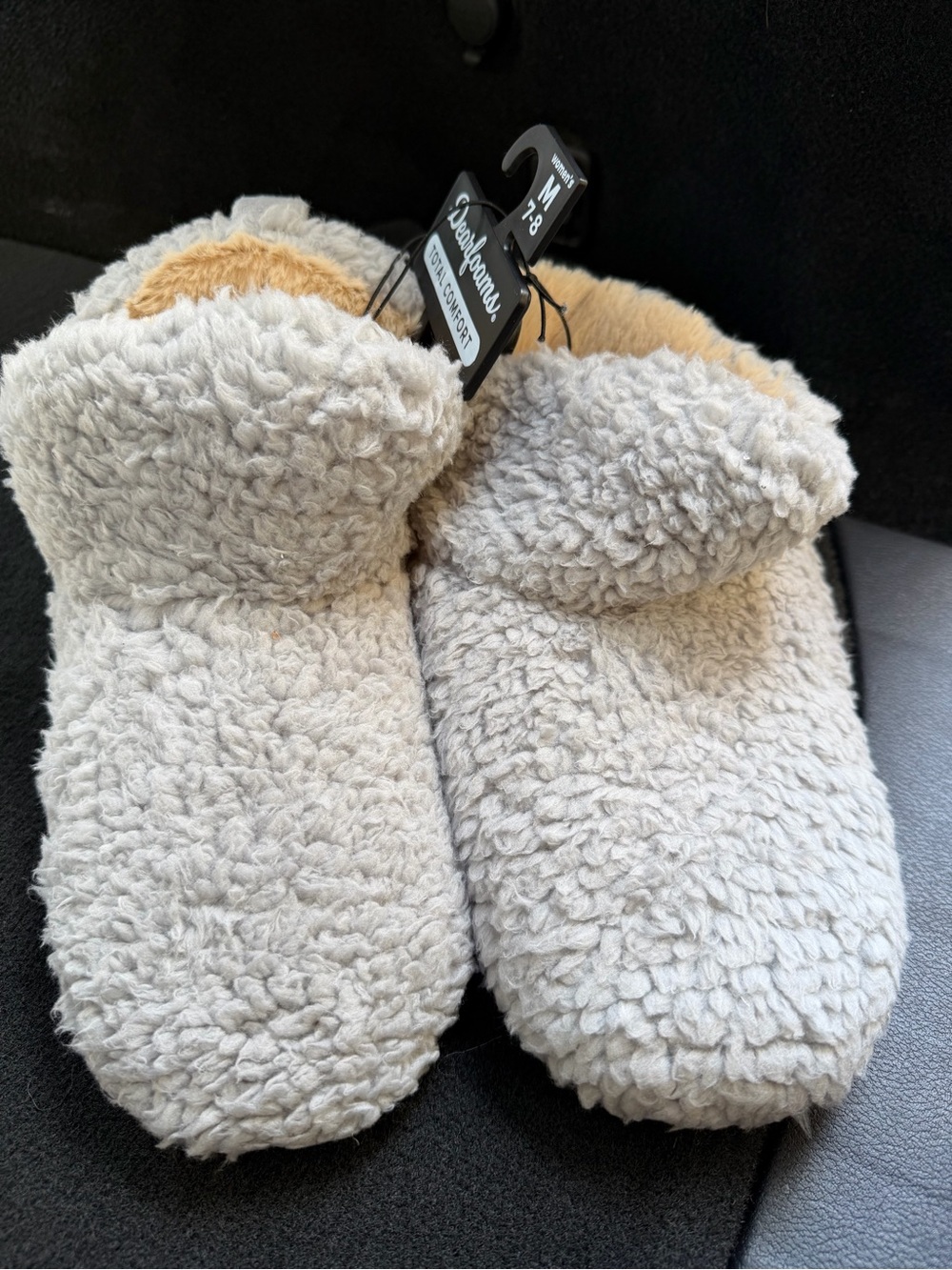 dearfoams Plush Sherpa Slip-On Mules in Light Gray with Cream Lining